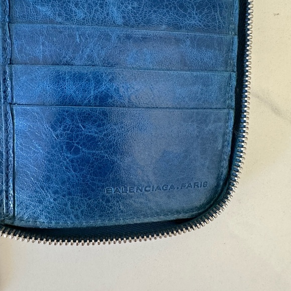 BALENCIAGA Zip Around Wallet, Blue with Giant Silver Hardware - Picture 13 of 15